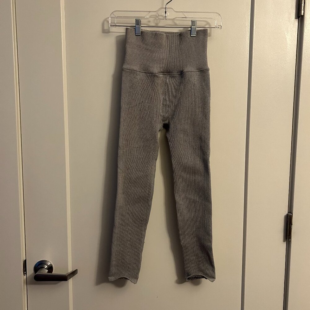 Free People Movement Ultra High-Rise 7/8 Happiness Runs Leggings in Light Gray